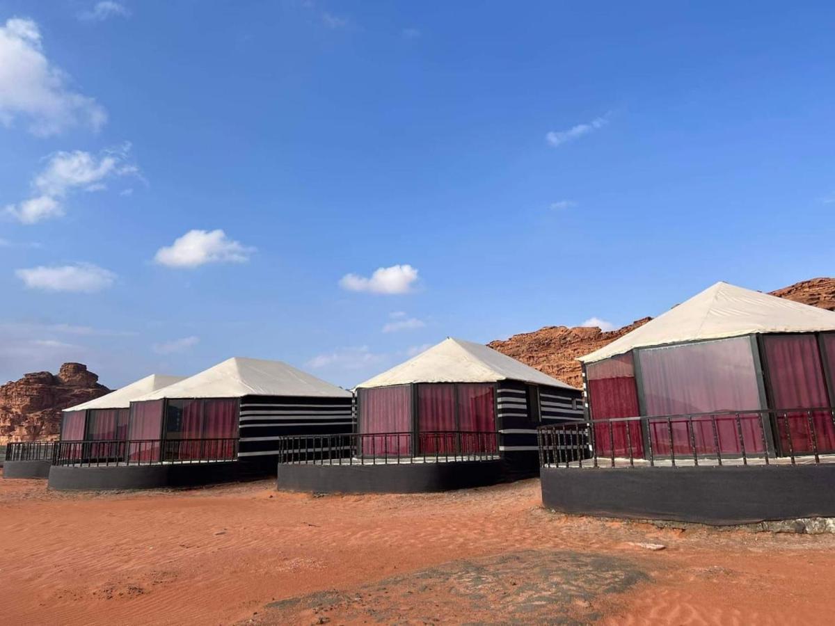Wadi Rum Candles Camp 외부 사진