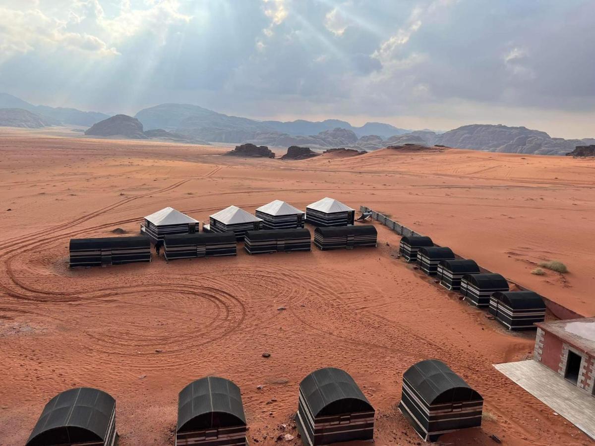 Wadi Rum Candles Camp 외부 사진