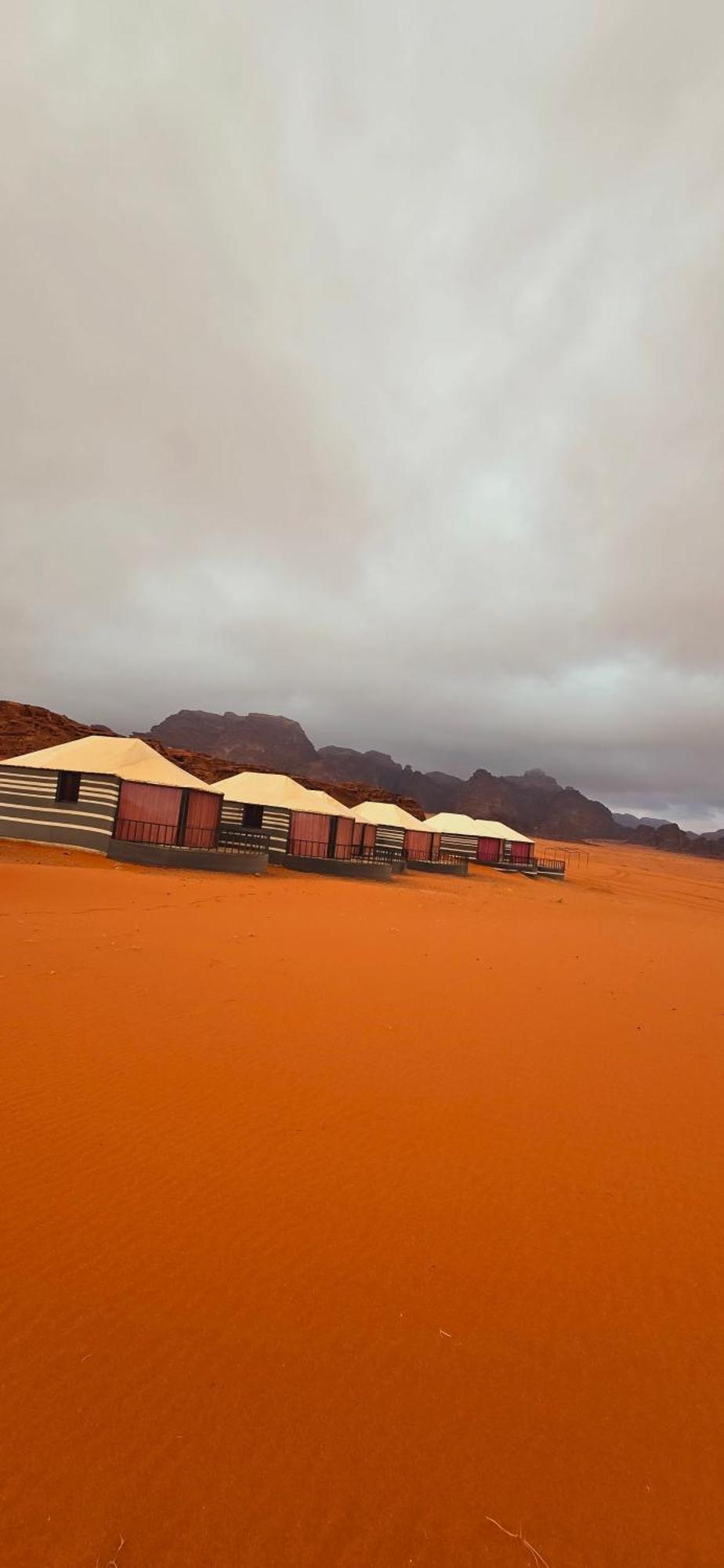 Wadi Rum Candles Camp 외부 사진