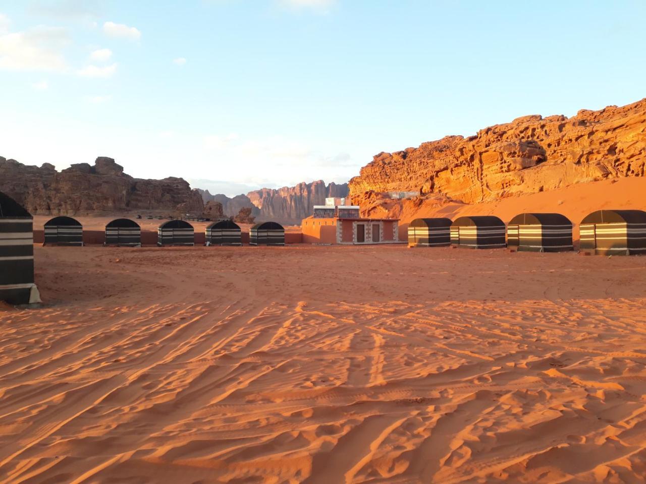 Wadi Rum Candles Camp 외부 사진